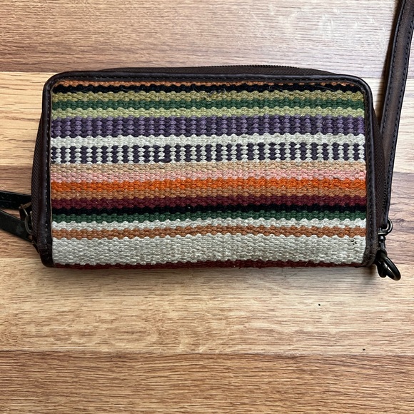 STS wristlet wallet - Picture 7 of 7